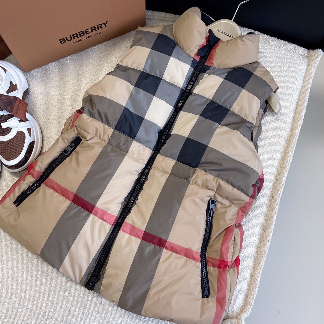 Burberry Check Drawstring Waist Down Vest
