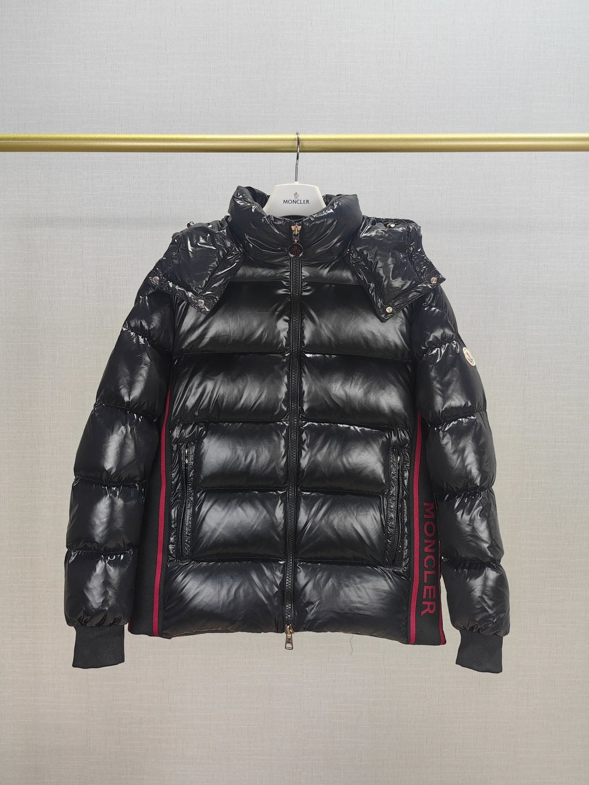 Moncler Glossy Knit-Panel Short Down Coat