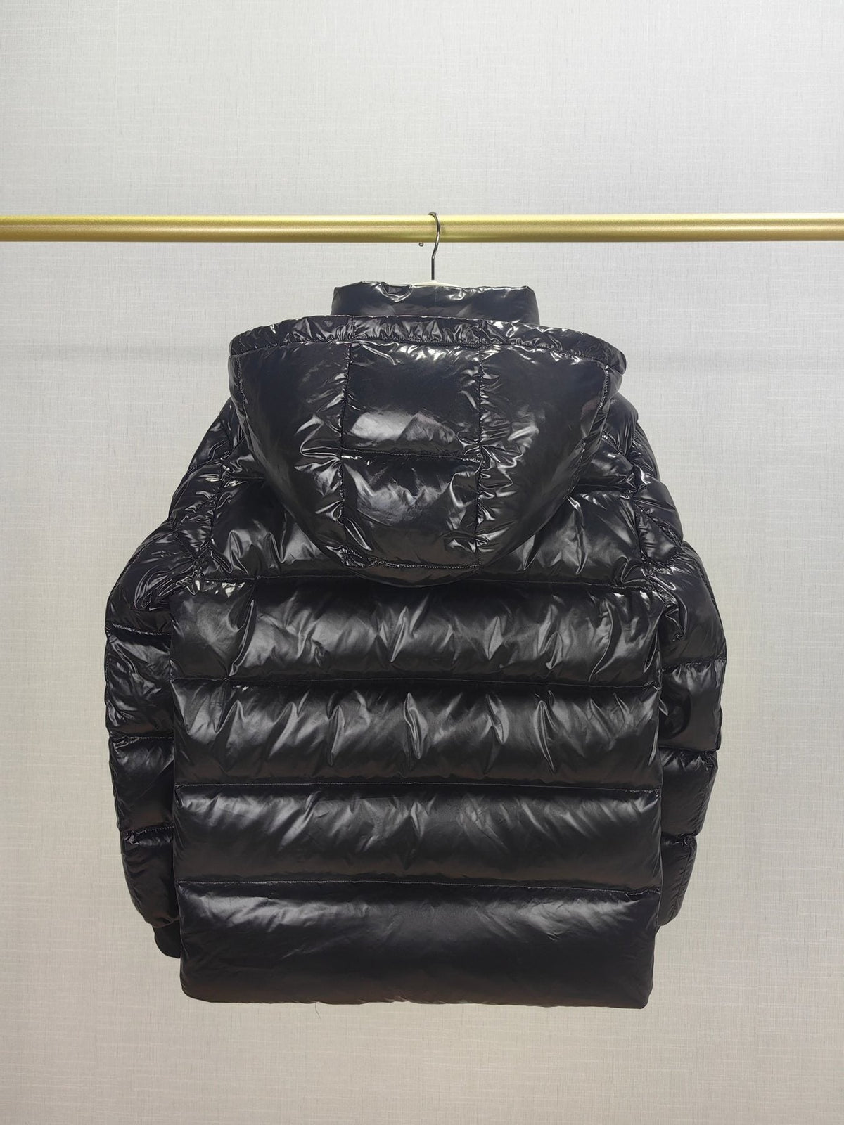 Moncler Glossy Knit-Panel Short Down Coat