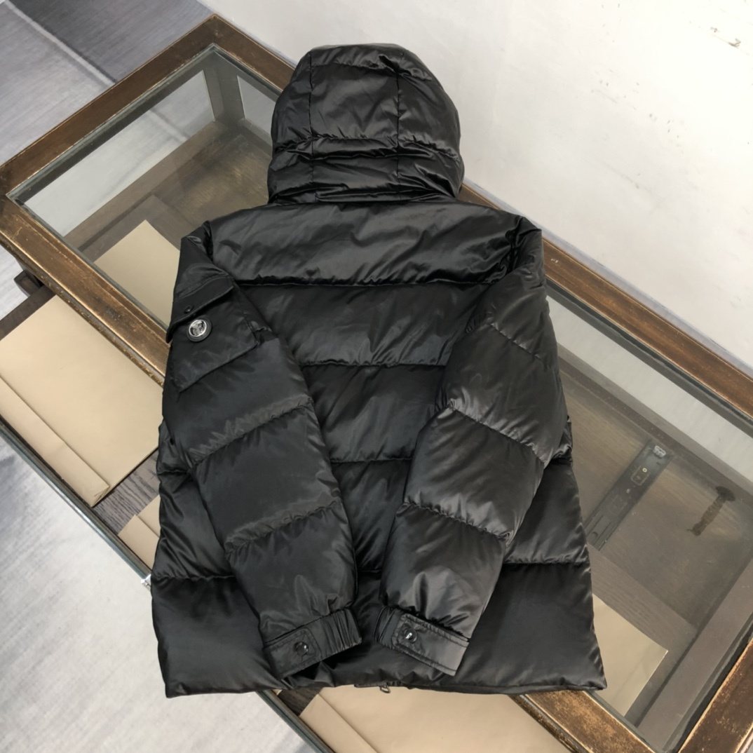 Burberry Glossy Hooded Puffer Jacket