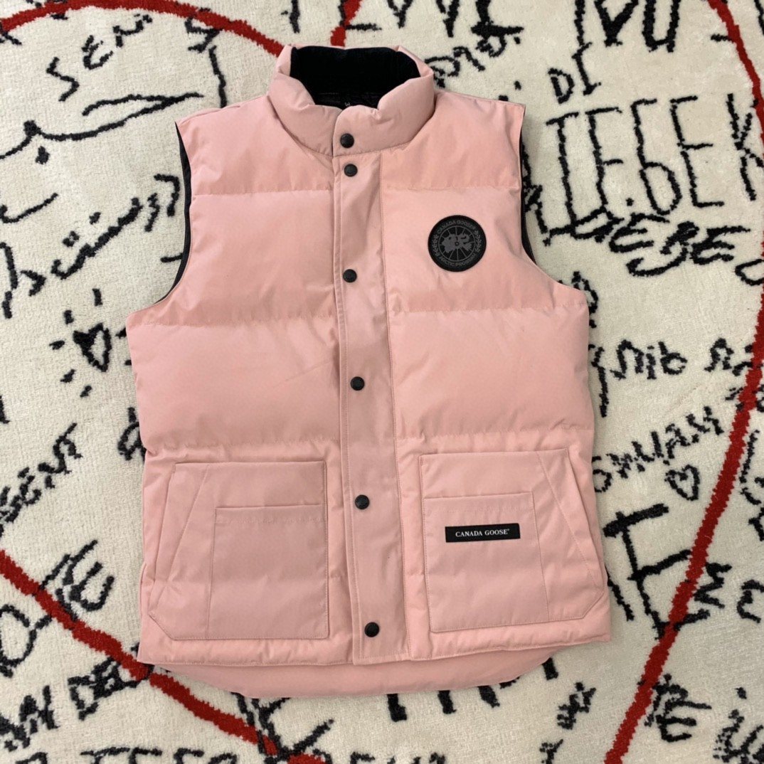 Canada Goose Quilted Snap-Front Vest