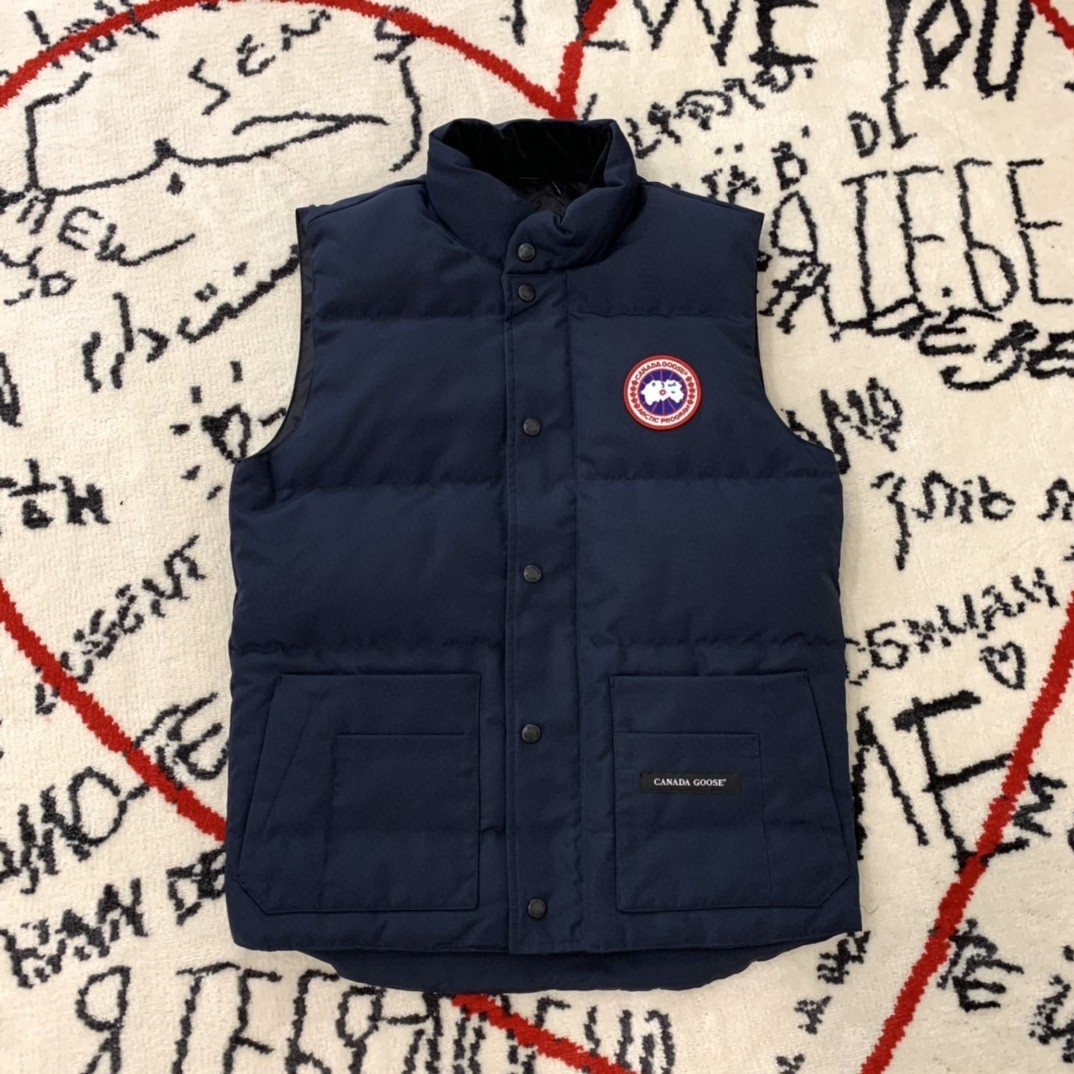 Canada Goose Quilted Snap-Front Vest